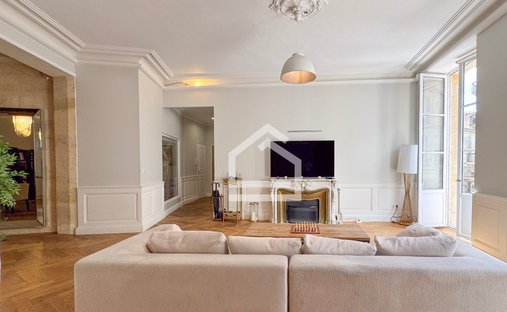 Apartment in Le Lac-Bacalan, Bordeaux, France 1