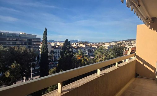 Apartment in Cannes, Provence-Alpes-Côte d'Azur, France 1
