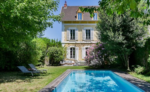 House in Champvert-Point du Jour-Saint Irénée, Lyon 5e Arrondissement, Lyon 1