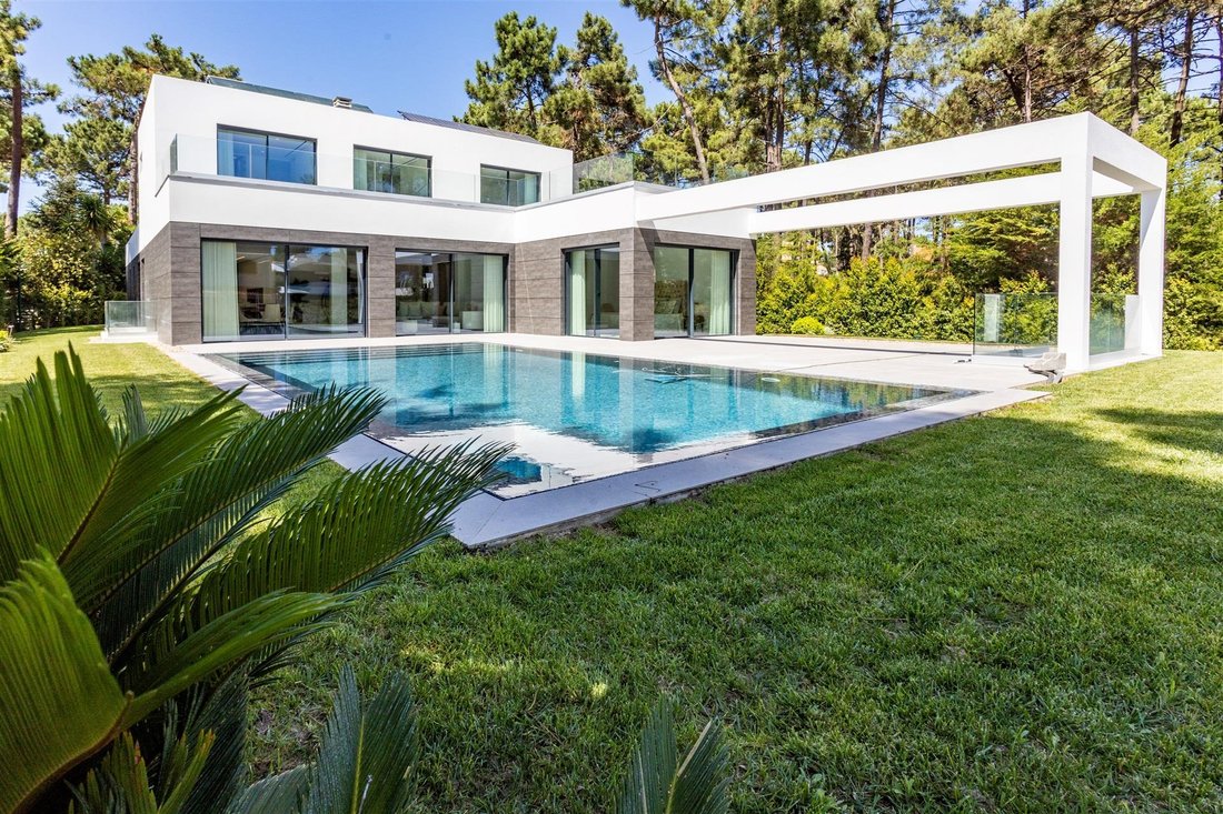Villa in Aroeira, Charneca de Caparica e Sobreda, Portugal 1 - 17133554