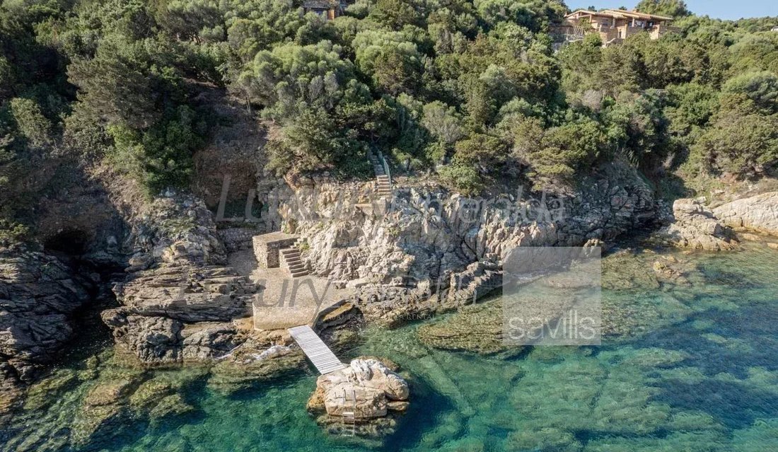 Villa in Porto Rotondo, Olbia, Sardinia 3 - 17133113