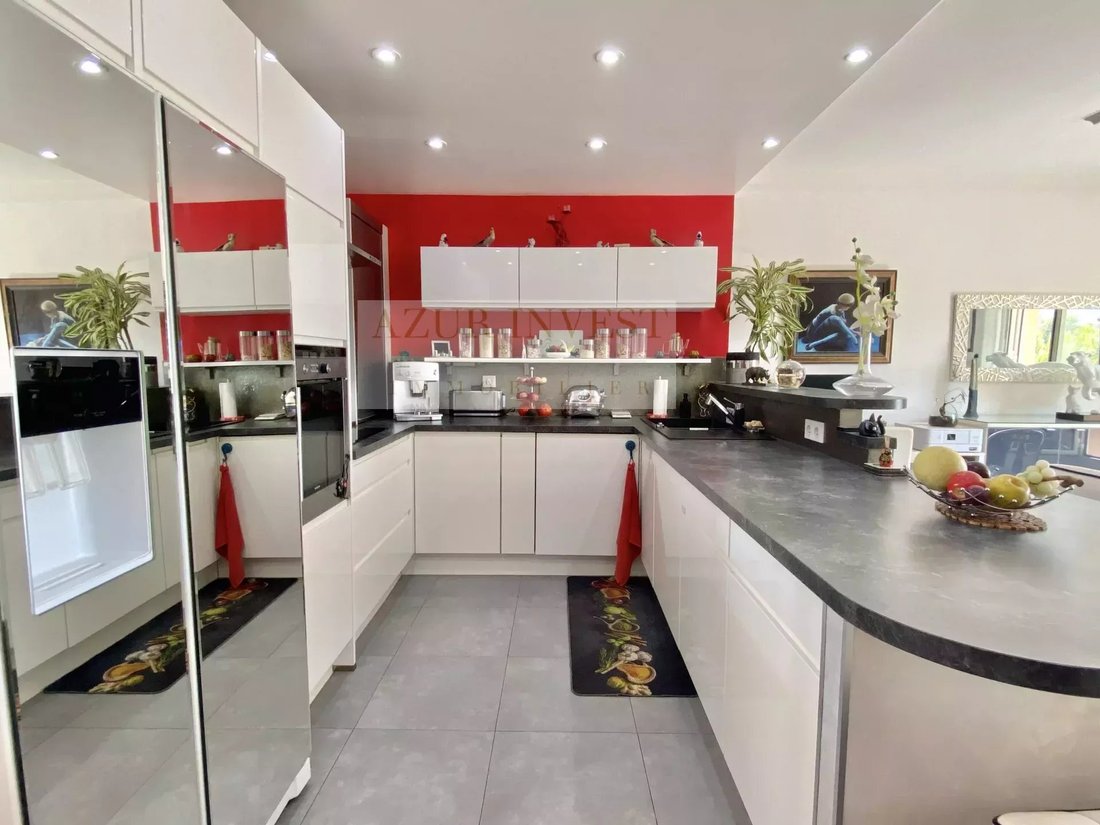 Apartment in Cabbe-Saint Roman, Roquebrune-Cap-Martin, France 5 - 16630124