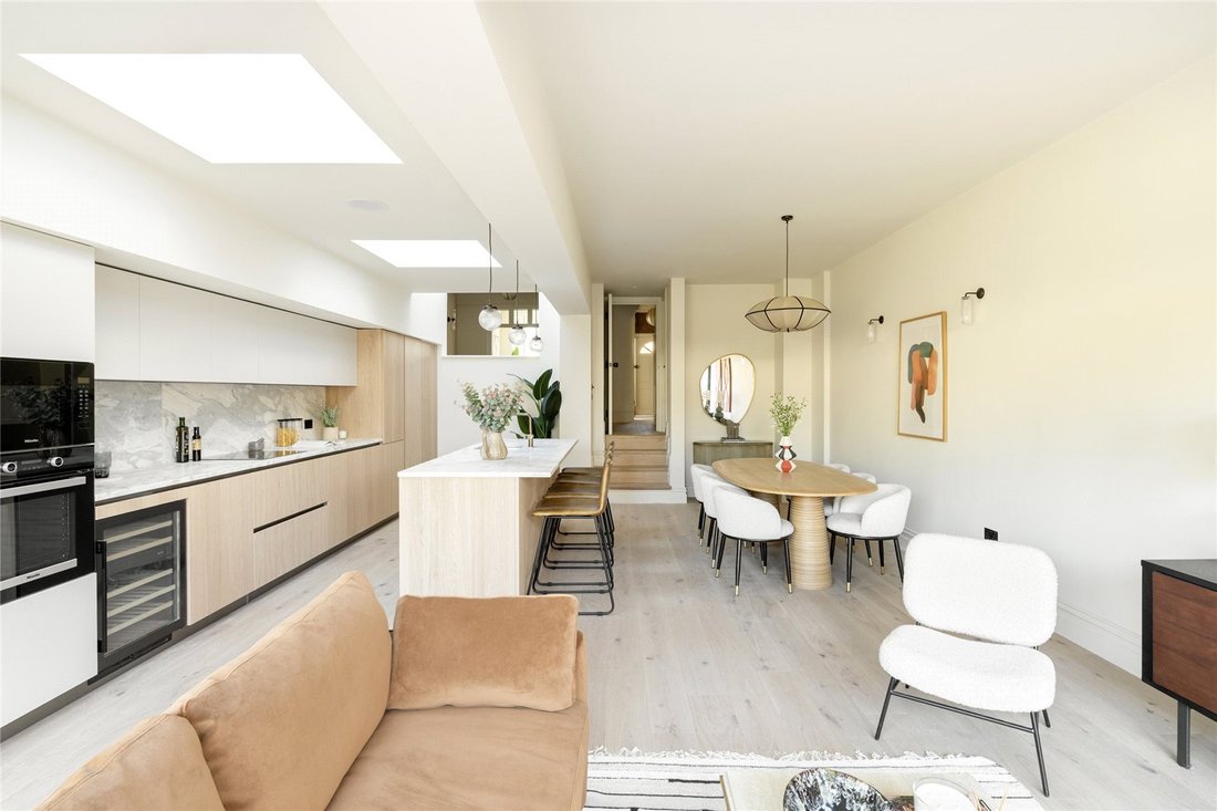 House in Ladbroke Grove, Kensington And Chelsea, England 1 - 17133286