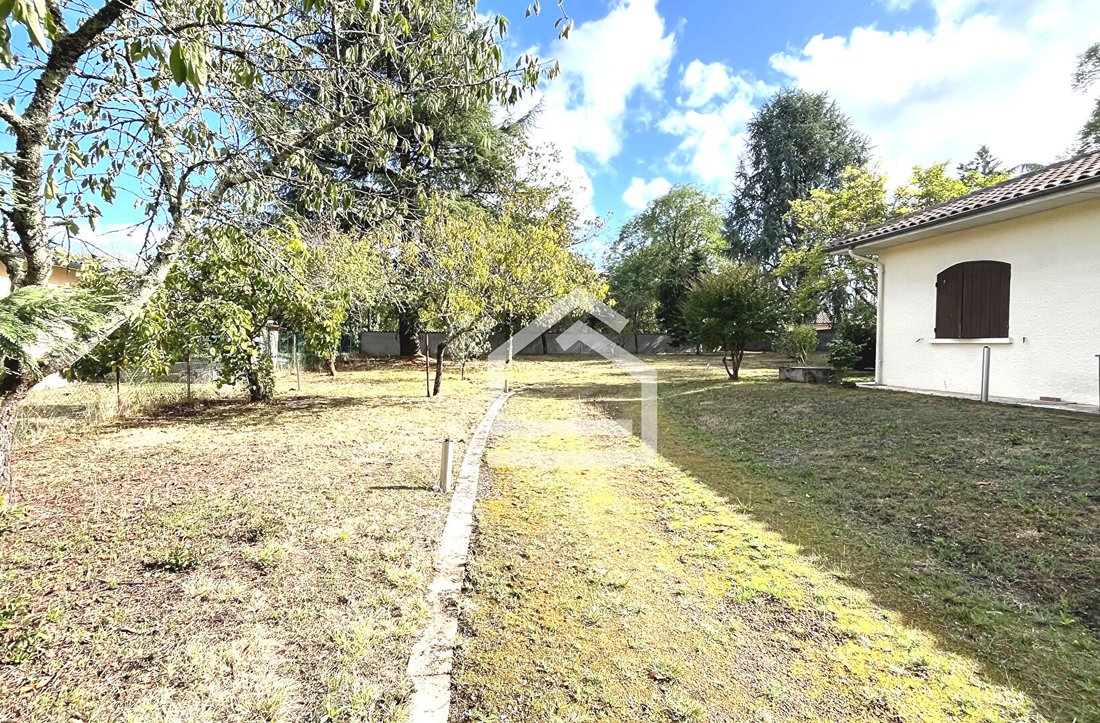 House in Centre Ville, Blanquefort, France 3 - 17134077