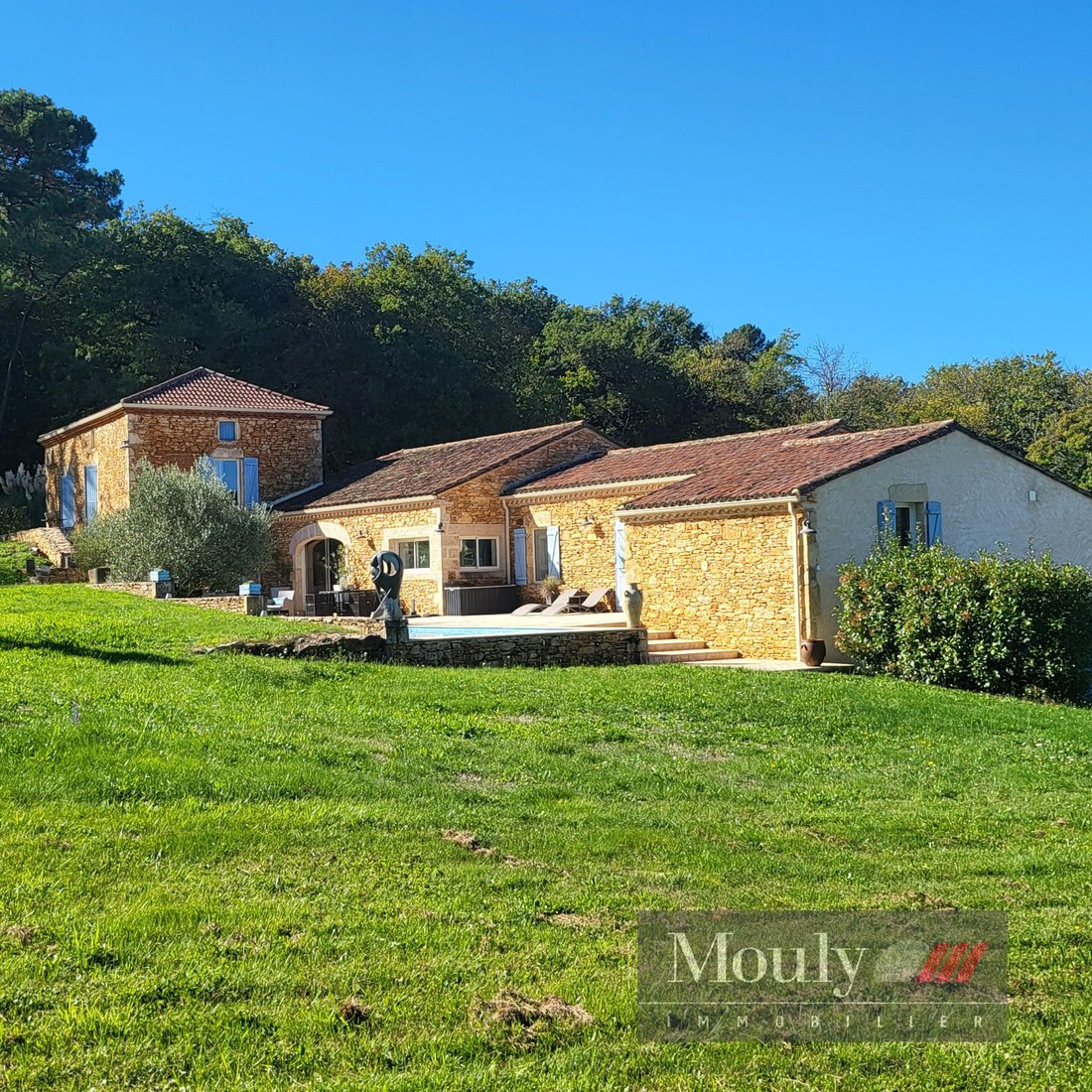 Estate in Puy-l'Évêque, Occitania, France 1 - 17133752