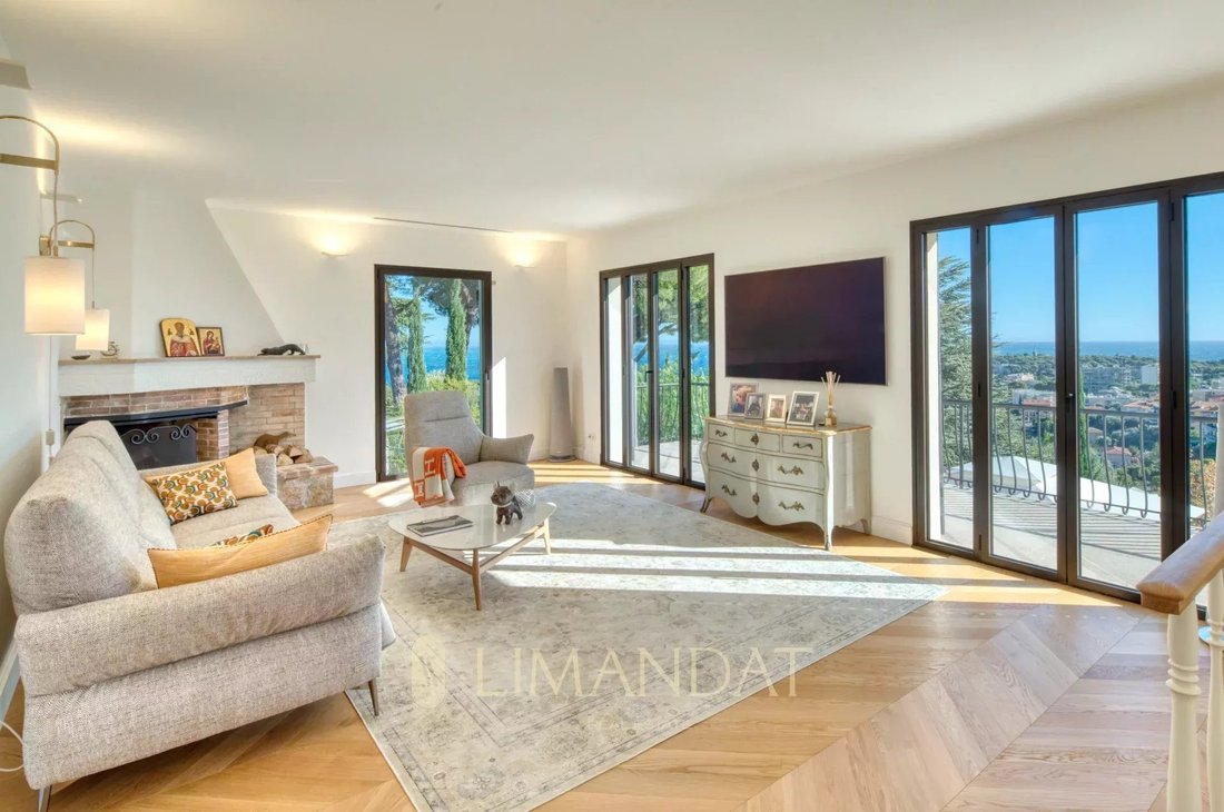 Villa in Village-Cros de Caste-Coupiere-Mont Gros, Roquebrune-Cap-Martin, France 2 - 16545069