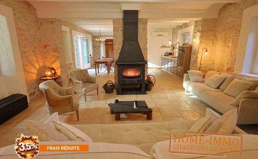 House in Les Impiniers-Font de Cine-Vaucontrade, Vallauris, France 1