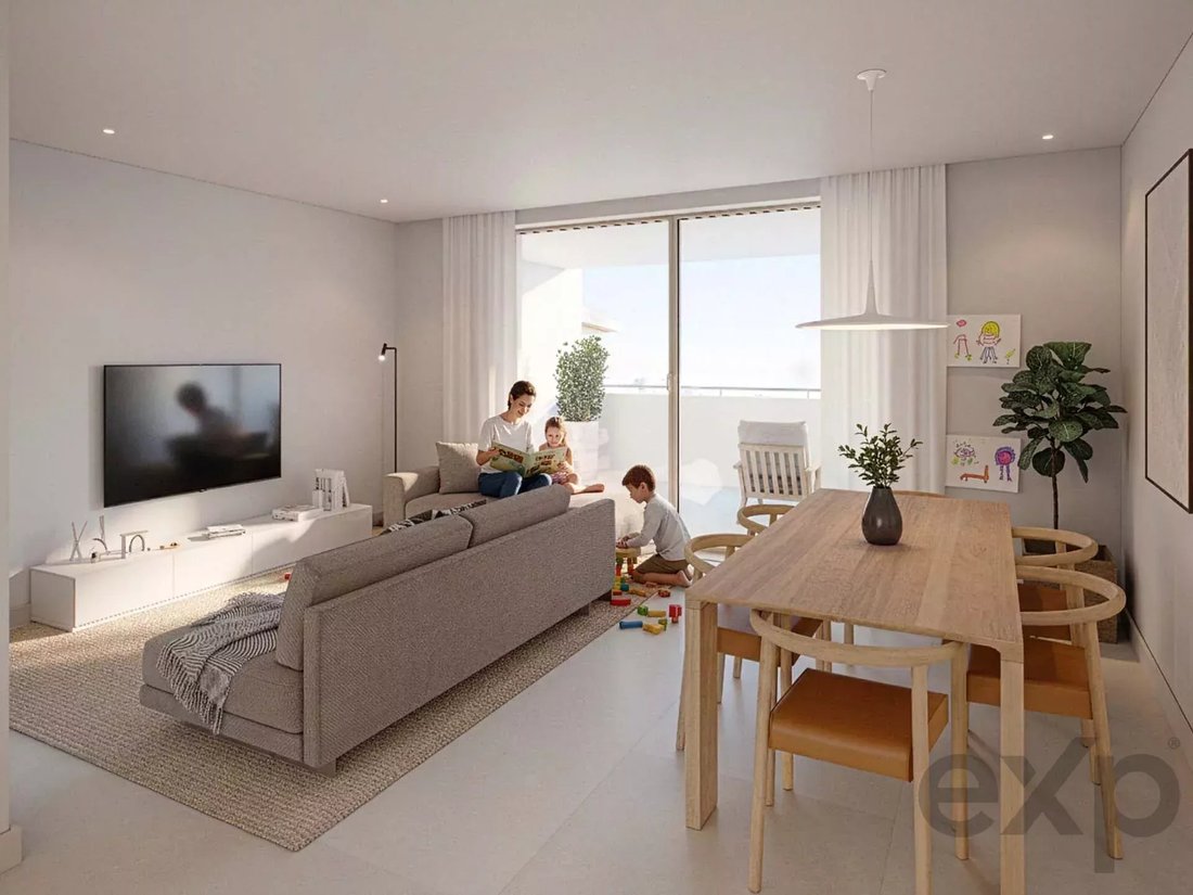 Apartment in Praia De Porto Mós, Sao Goncalo de Lagos, Algarve 1 - 16981678