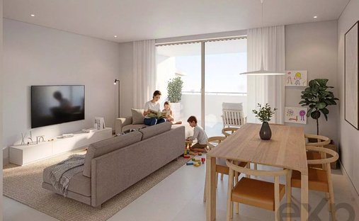 Apartment in Praia De Porto Mós, Sao Goncalo de Lagos, Algarve 1