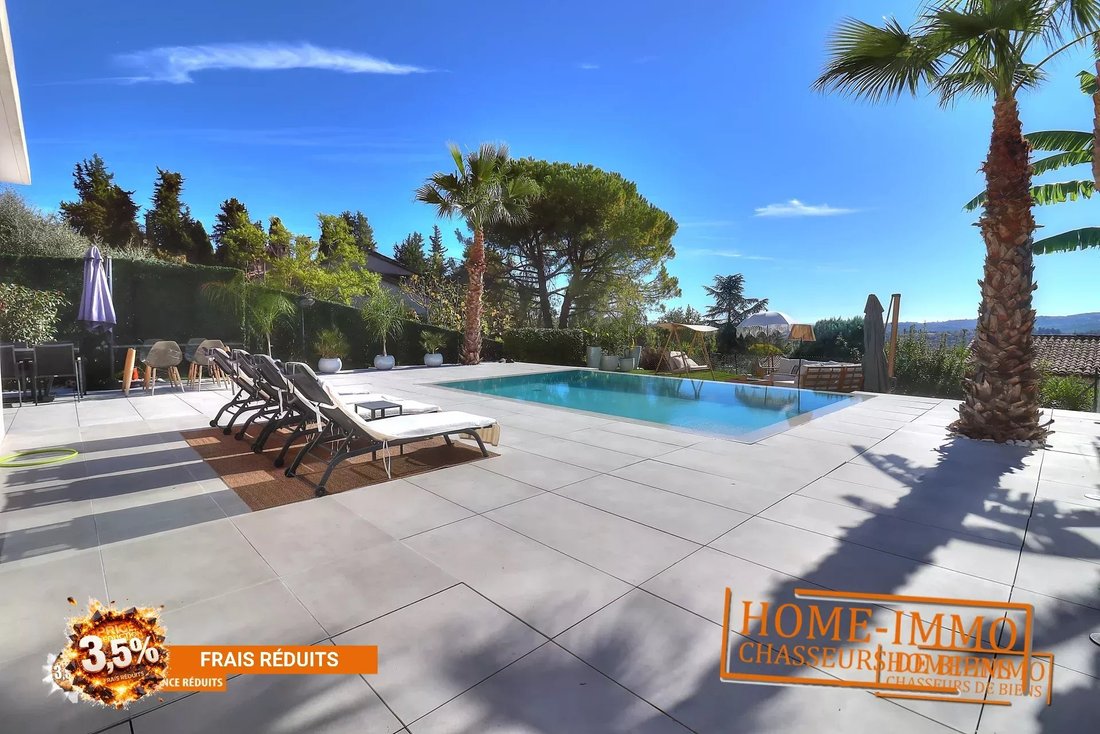 Villa in Saint-Paul-de-Vence, Provence-Alpes-Côte d'Azur, France 1 - 16649500