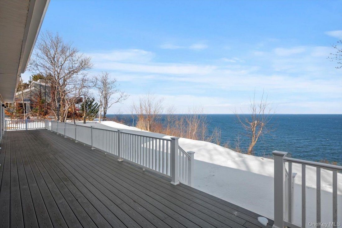 House in Sound Beach, New York, United States 4 - 17136784