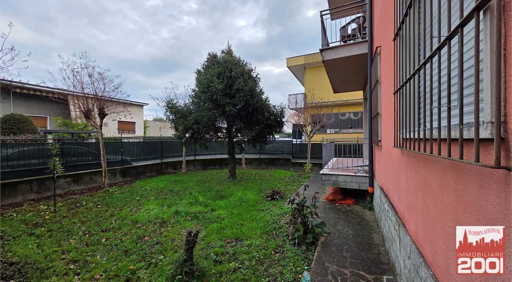 House in Carugo, Lombardy, Italy 5 - 17135167