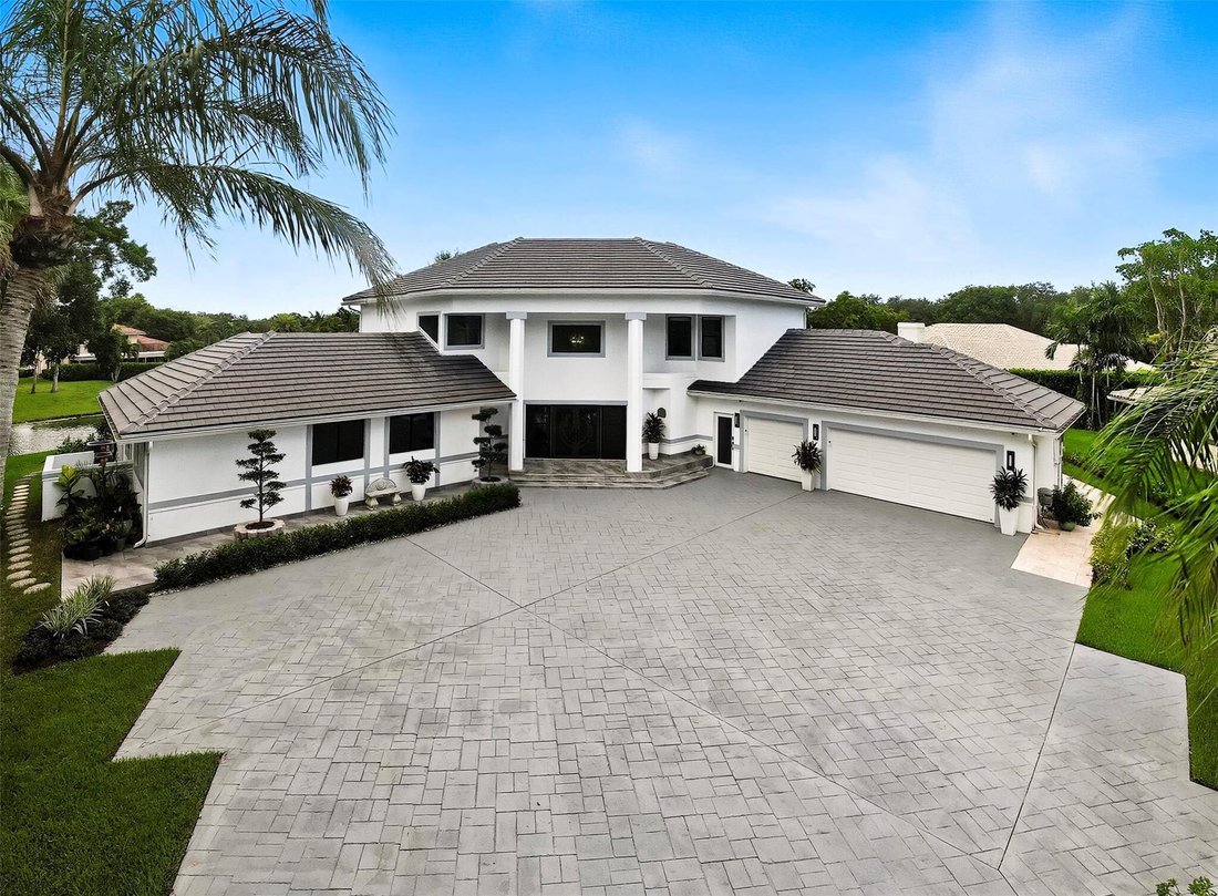 House in Coral Springs, Florida, United States 4 - 16635332
