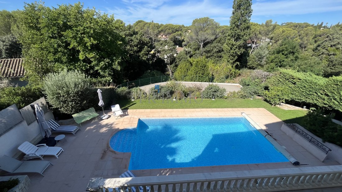 Villa in Boulouris, Saint-Raphaël, France 1 - 17136053