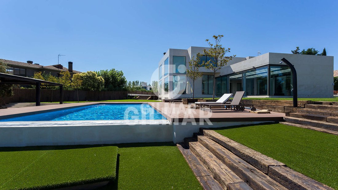 Villa in La Moraleja, Alcobendas, Comunidad de Madrid 2 - 17133143