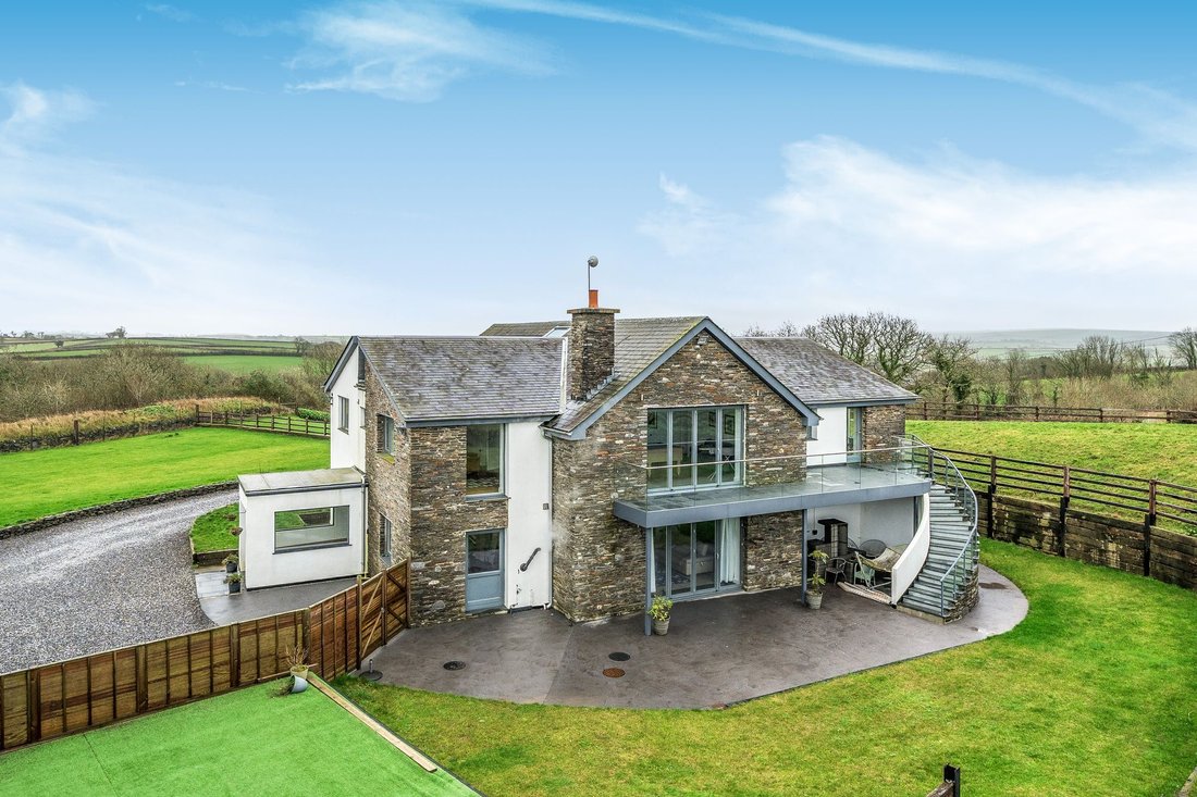 House in Diptford, England 1 - 16966455