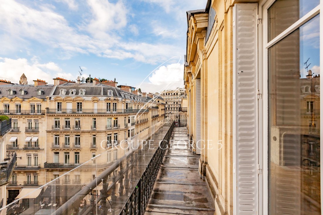 Apartment in Triangle d'Or, Paris 8e Arrondissement, Paris 2 - 17134138