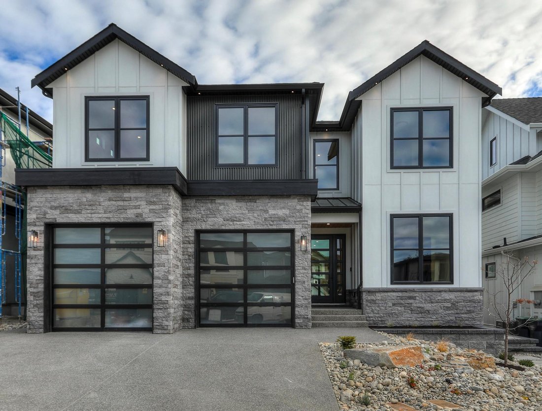 House in Kelowna, British Columbia, Canada 3 - 17132959