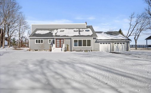 House in Sound Beach, New York, United States 1