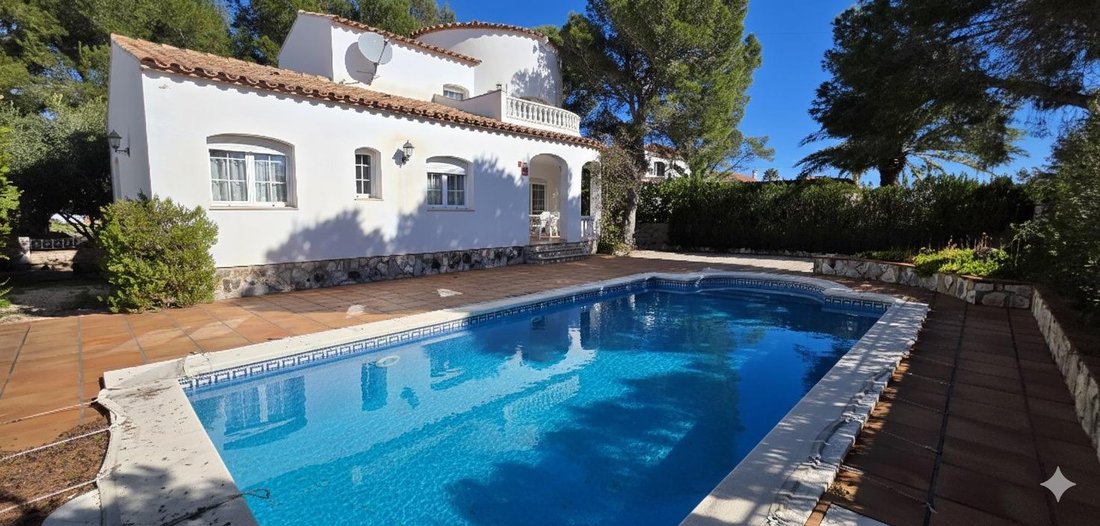 Villa in les Tres Cales, l'Ametlla de Mar, Spain 1 - 17136106