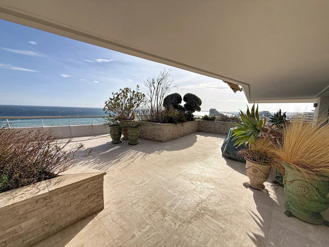 Apartment in Marina, Villeneuve-Loubet, France 1 - 17134356