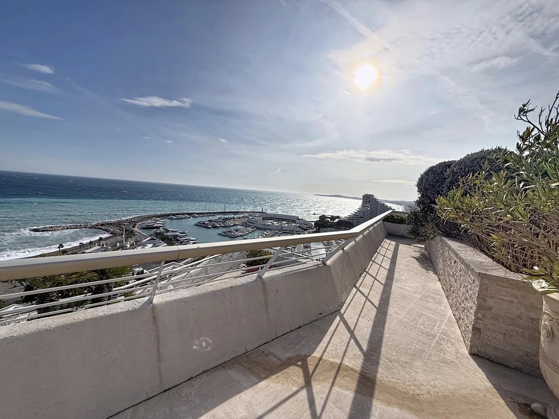 Apartment in Marina, Villeneuve-Loubet, France 3 - 17134356