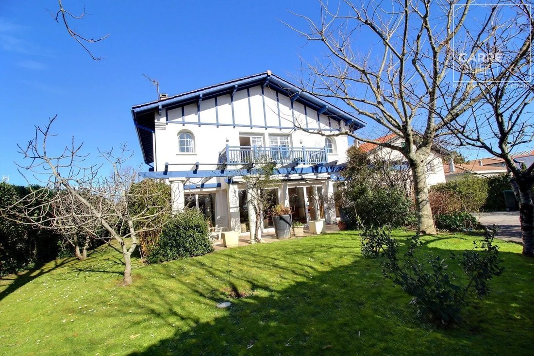 House in Saint Martin-Cité des Fleurs, Biarritz, France 1 - 17135899