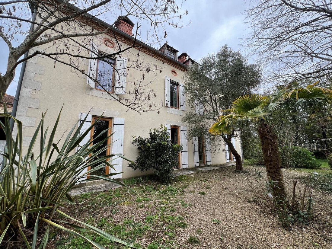 Villa in Villeneuve-de-Marsan, Nouvelle-Aquitaine, France 2 - 17134043