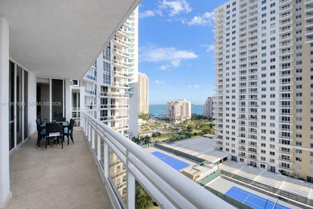 Condo in Miami, Florida, United States 4 - 17134956