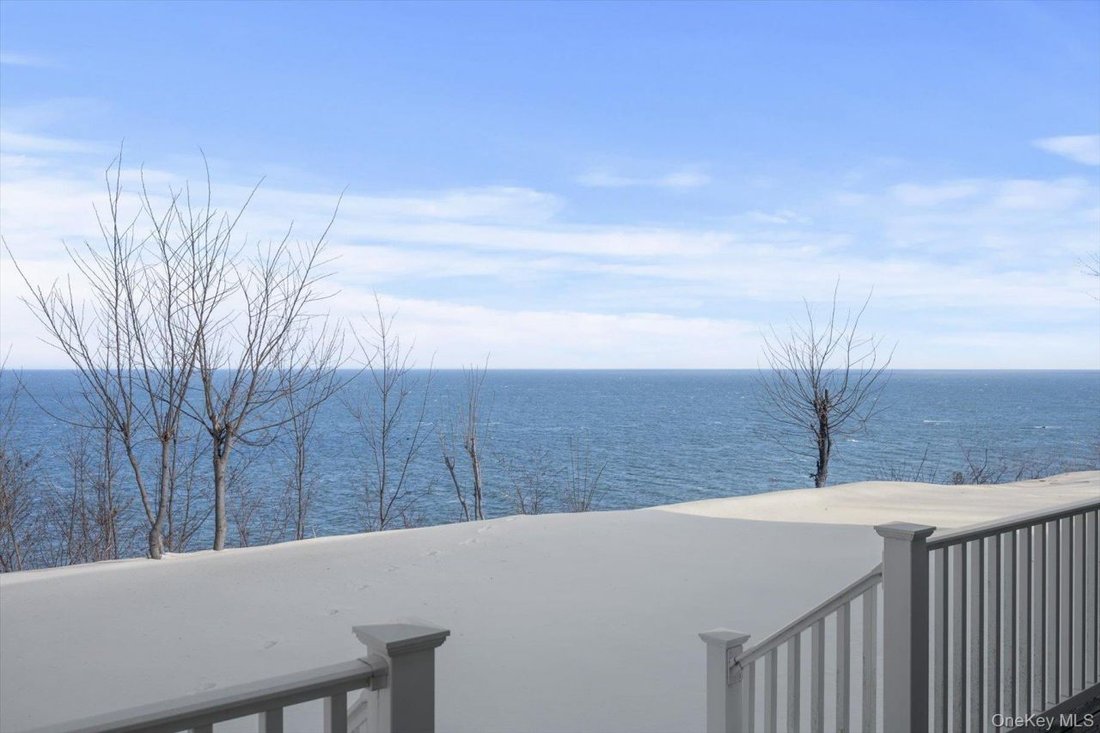 House in Sound Beach, New York, United States 2 - 17136784
