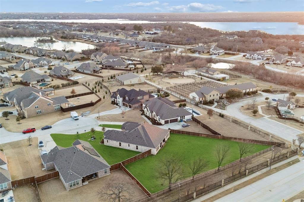 House in Hickory Creek, Texas, United States 2 - 17135569