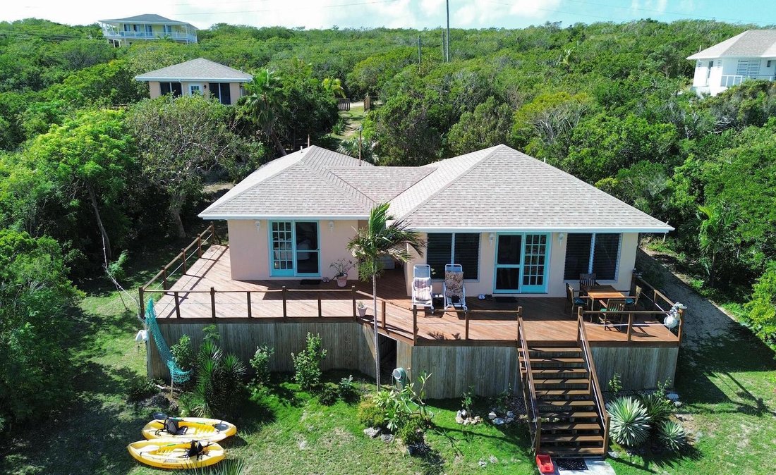 House in Clarence Town, Long Island, The Bahamas 2 - 16116156