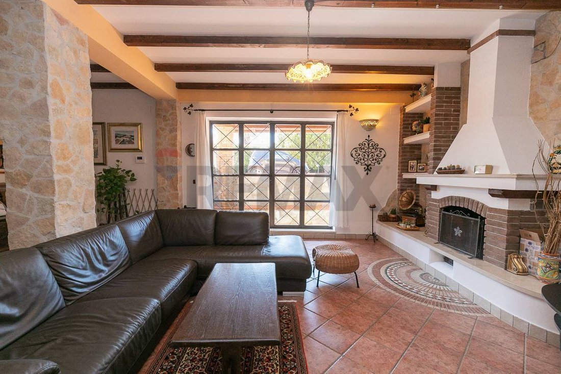 Villa in Neapolis, Fontane Bianche, Sicily 4 - 17136776