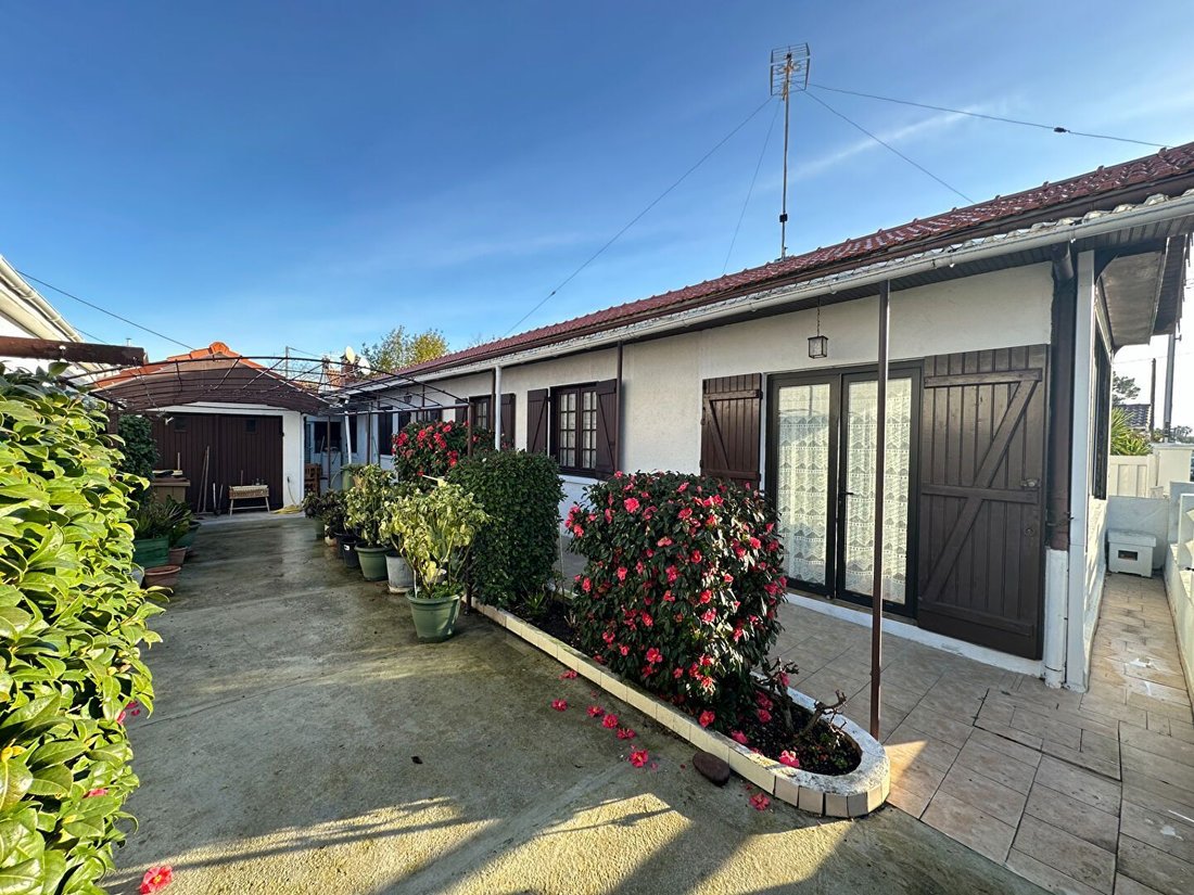 House in Aiguillon, Arcachon, France 1 - 17039481