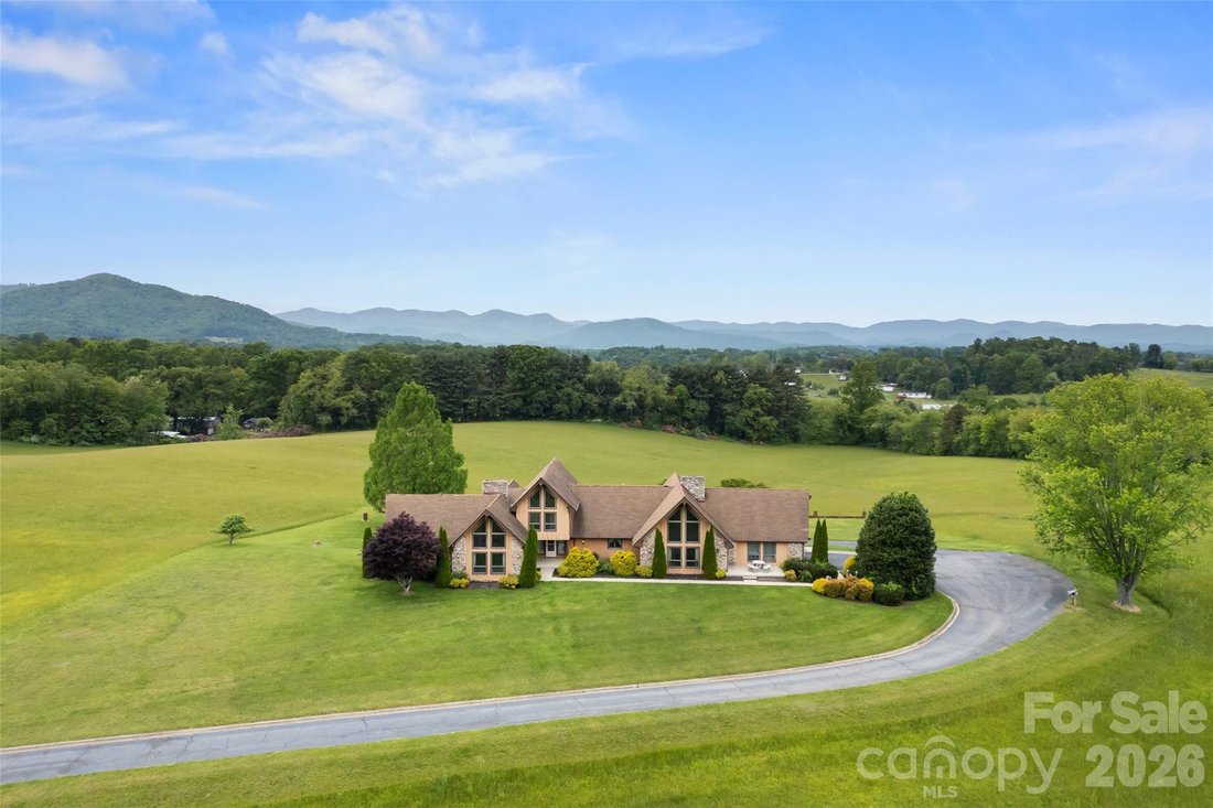 House in Asheville, North Carolina, United States 2 - 16739371