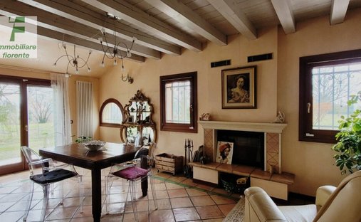 House in Mejaniga, Veneto, Italy 1