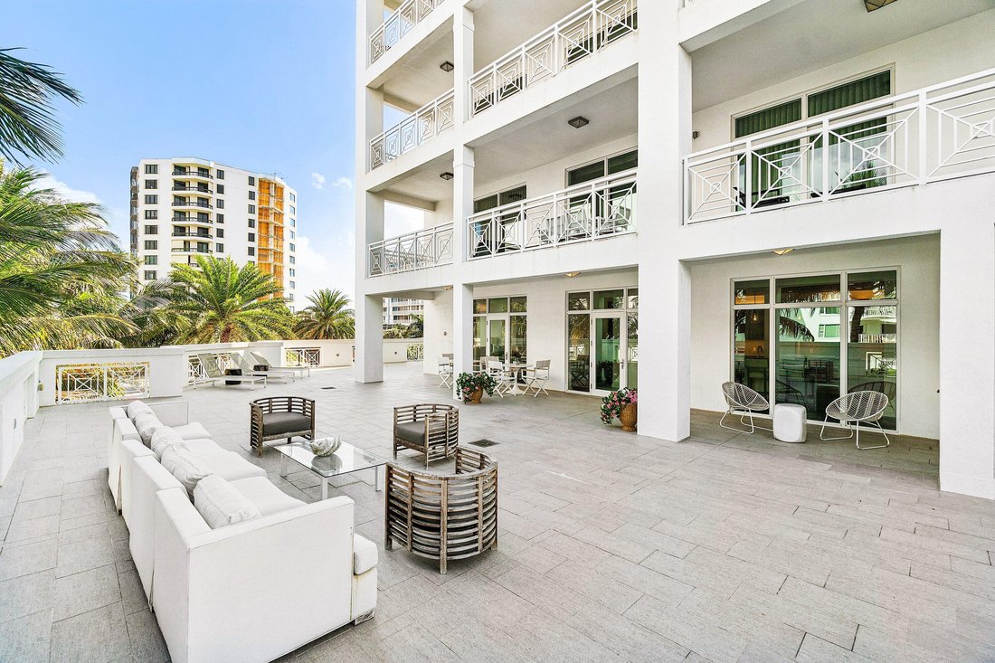 Condo in Boca Raton, Florida, United States 1 - 17053319