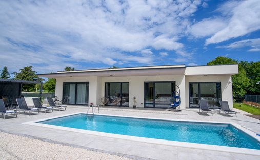 Villa in Kanfanar, Istria County, Croatia 1