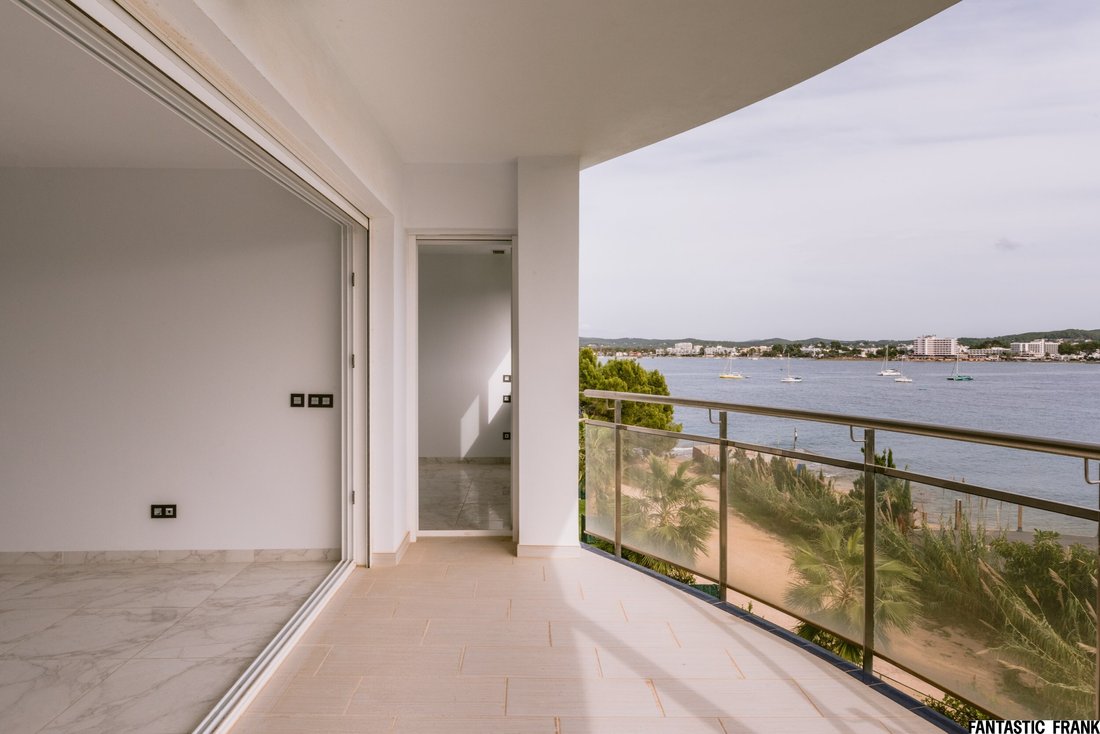 Penthouse in Sant Josep de sa Talaia, Balearic Islands, Spain 3 - 14838078