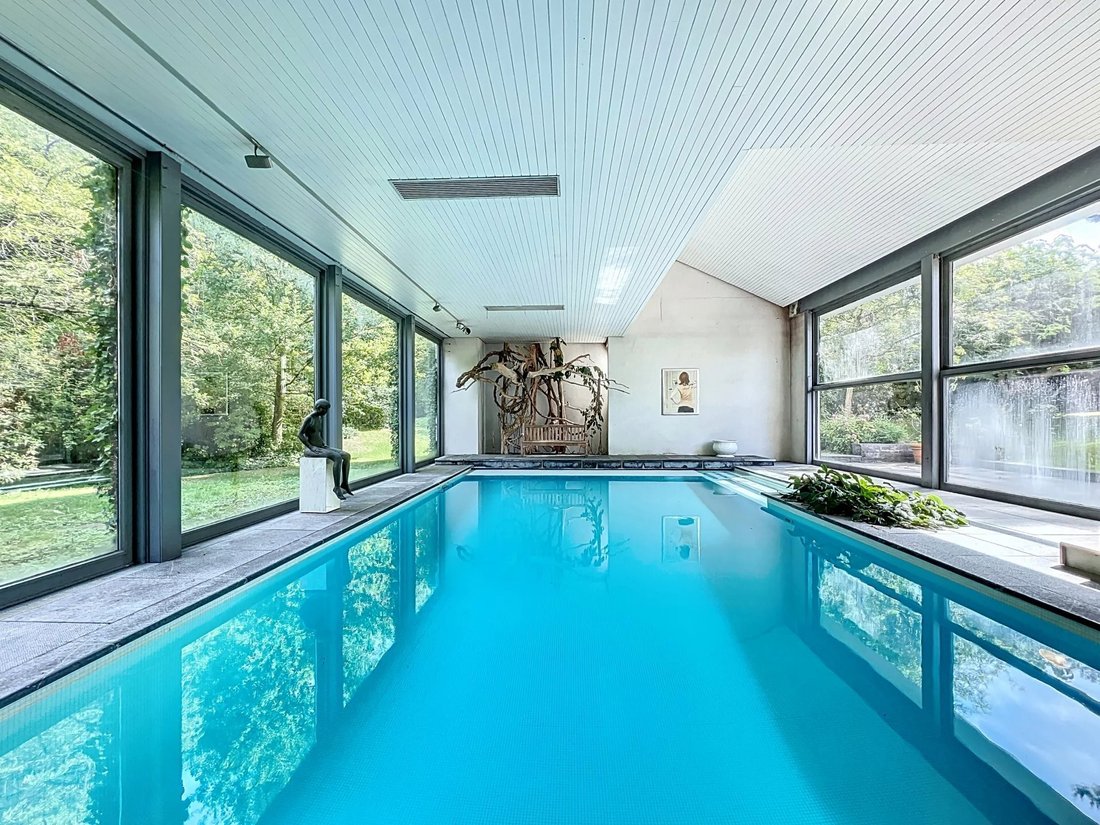 Villa in Uccle, Brussels, Belgium 1 - 17136100