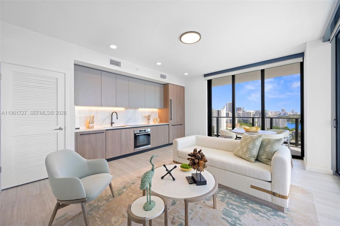 Condo in Miami Beach, Florida, United States 5 - 17134929