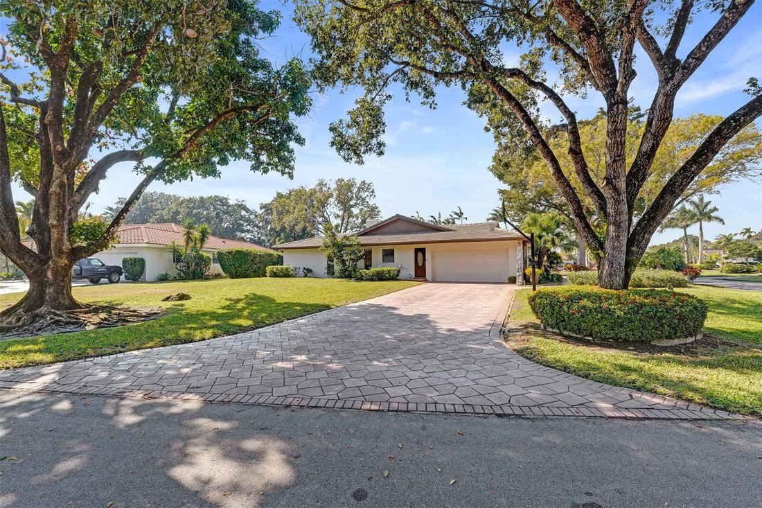 House in Davie, Florida, United States 3 - 17050422