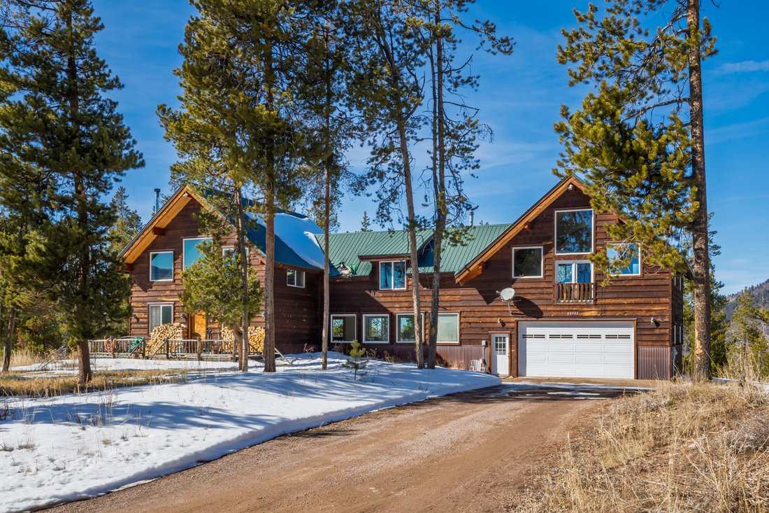 House in Oak Creek, Colorado, United States 1 - 17133849