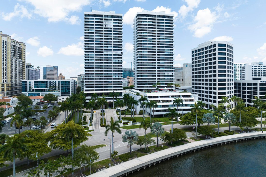 Condo in West Palm Beach, Florida, United States 4 - 17135064