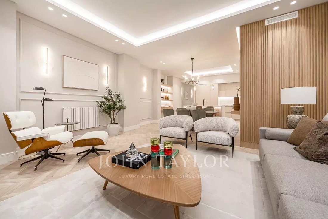 Apartment in Chamberi, Madrid, Spain 2 - 17133612