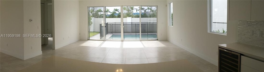 House in Doral, Florida, United States 4 - 17077968