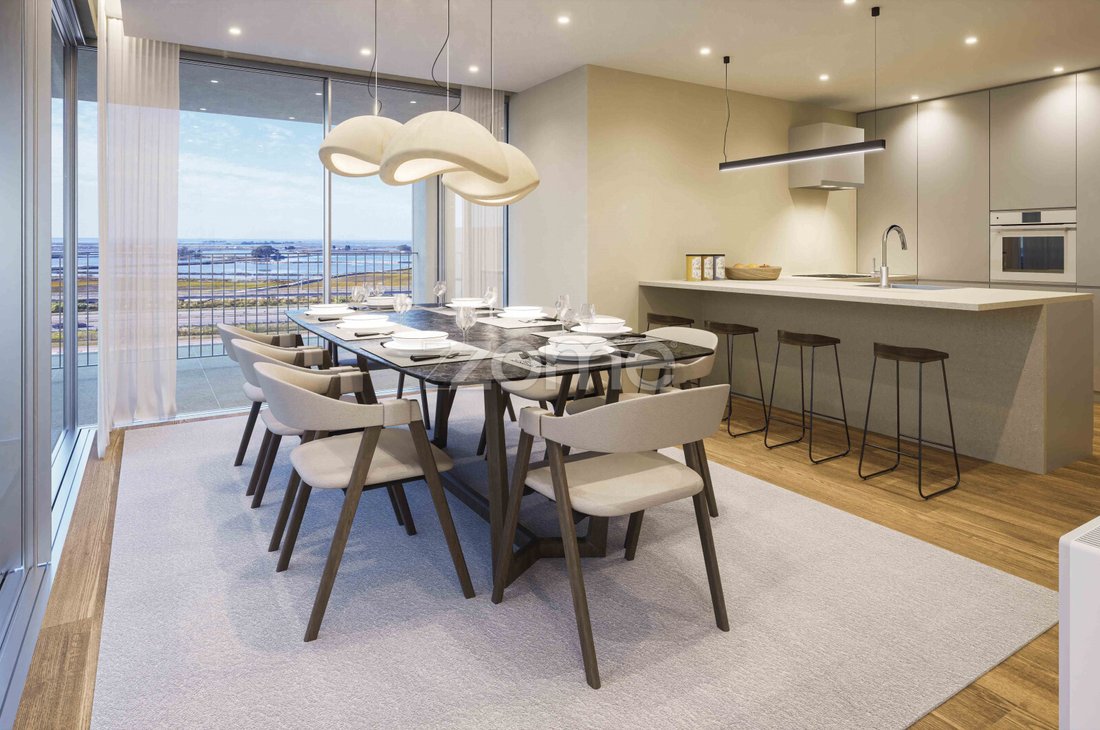 Apartment in Gloria e Vera Cruz, Aveiro District, Portugal 1 - 17136661