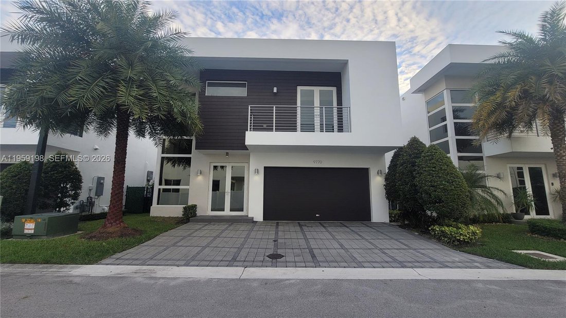 House in Doral, Florida, United States 1 - 17077968