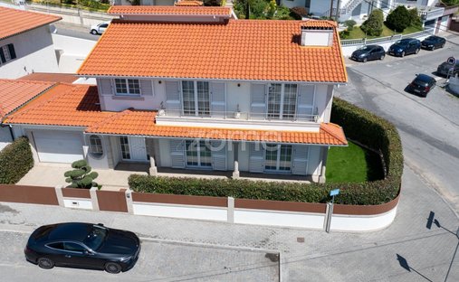 House in Infias, Braga, Portugal 1