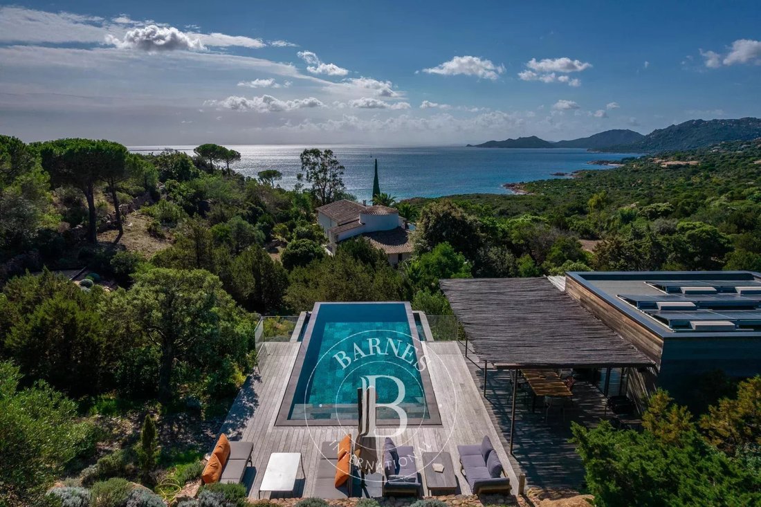 Villa in Porto-Vecchio, Corsica, France 1 - 17134323